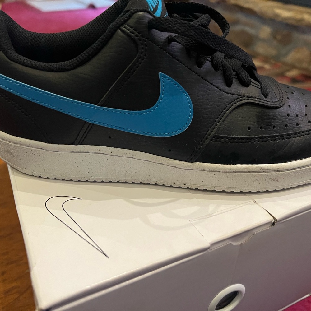 Black and turquoise nike worn twice
